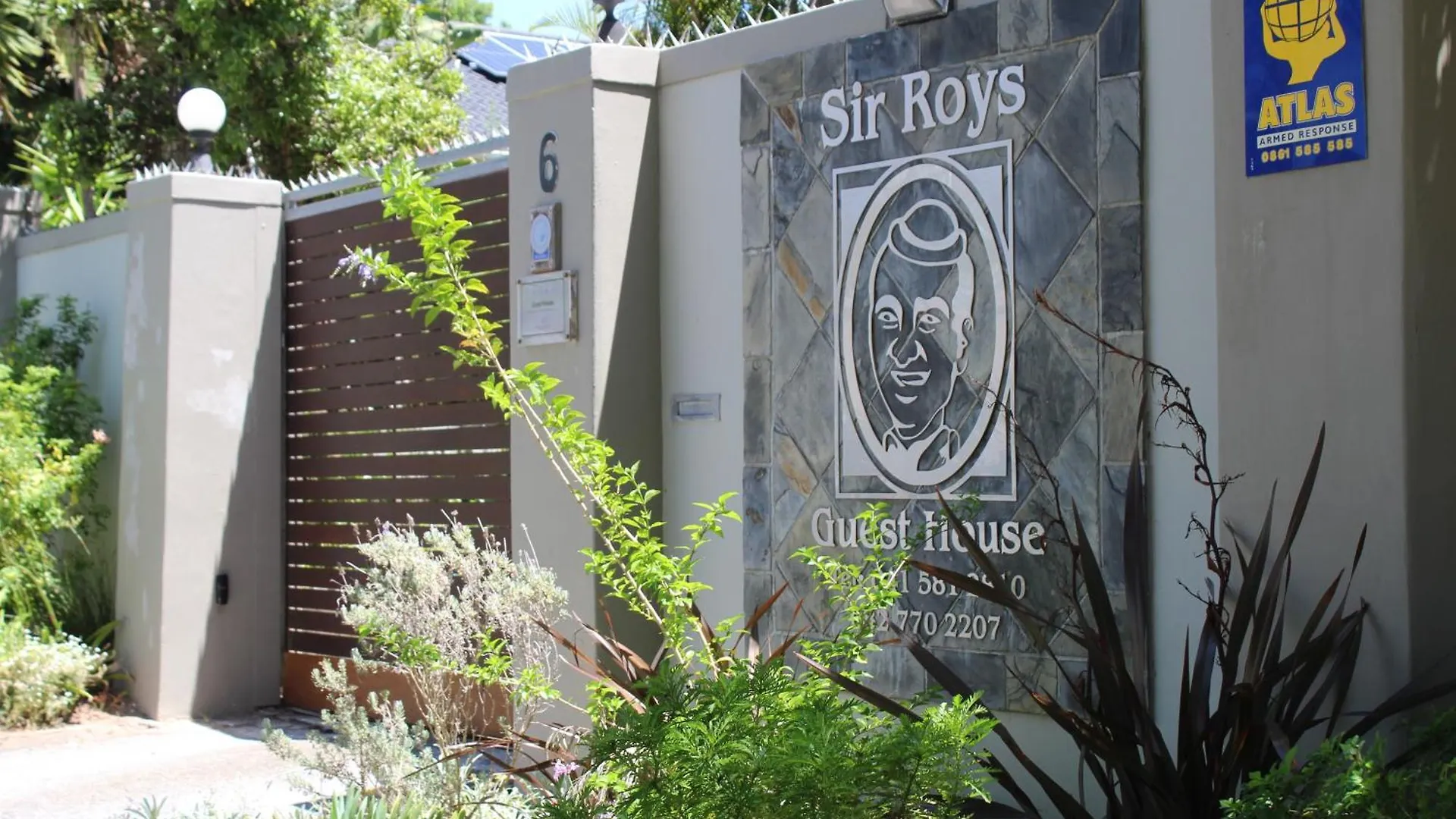 Sir Roys Guest House Port Elizabeth