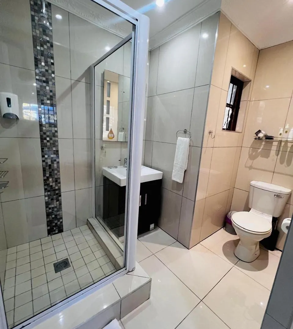 Sir Roys Guest House Port Elizabeth