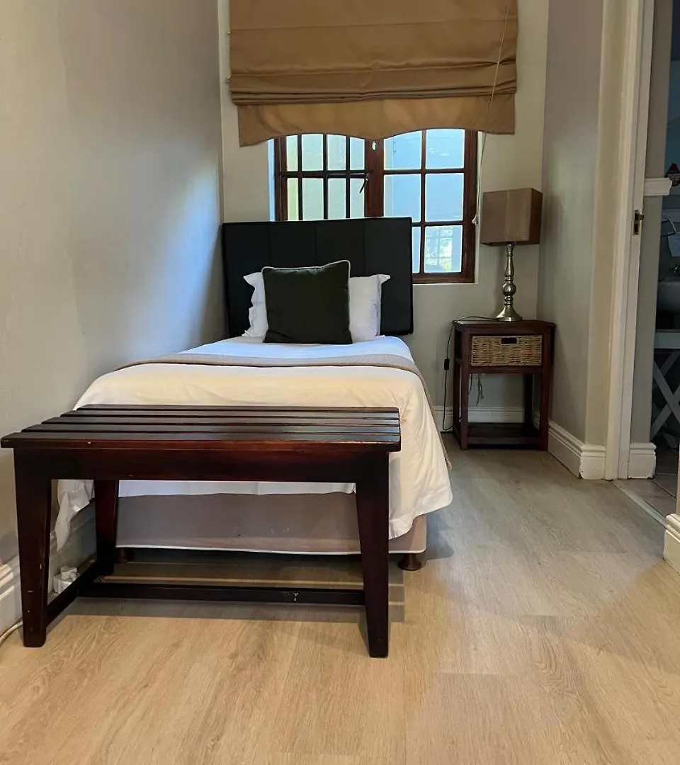 Sir Roys Guest House Port Elizabeth